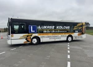 Autobus szkoleniowy OSK Łukasz Kołdys do nauki jazdy kategorii D